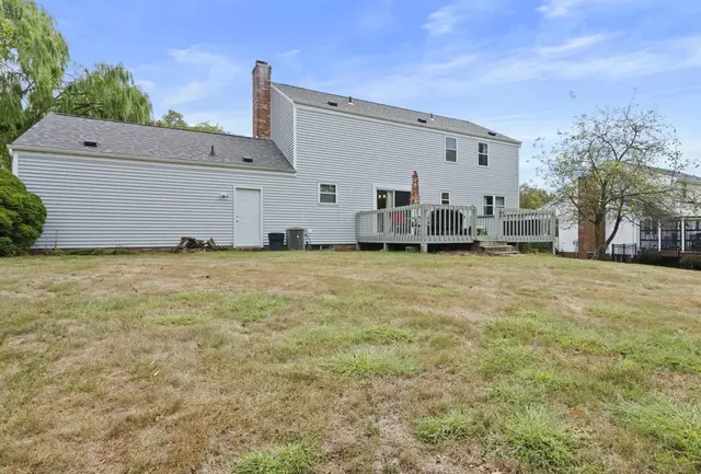 5096 Fountainwood Dr gallery image 42