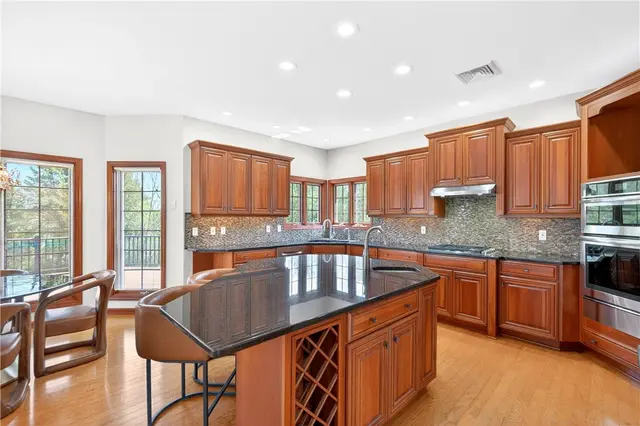 510 Potomac Ct. gallery image 6