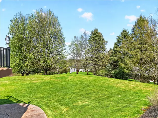 510 Potomac Ct. gallery image 46