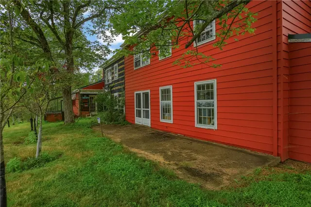 5103 Chalfant Ln gallery image 15