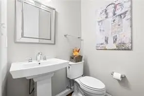 511 Rodney Ln gallery image 8