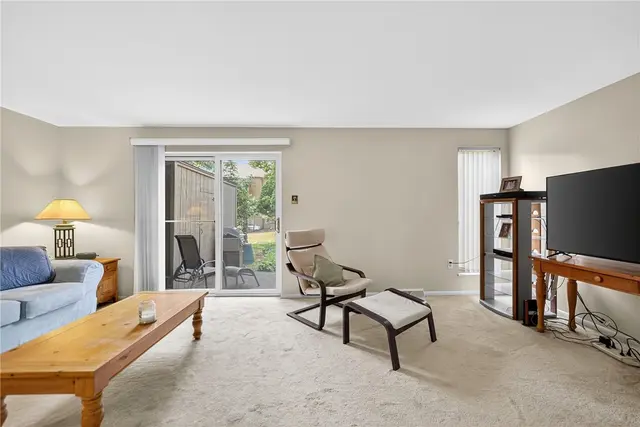 512 Dogwood Court gallery image 16
