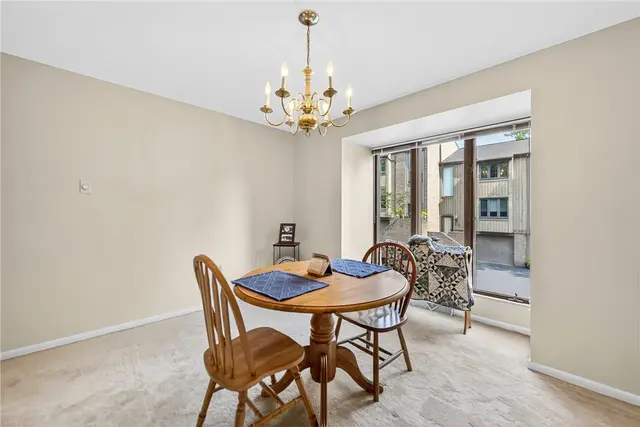 512 Dogwood Court gallery image 34