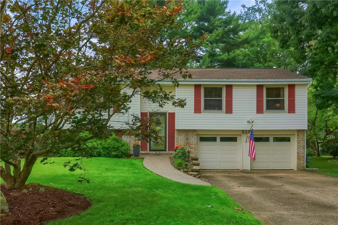 512 Greenwood Drive Ext, Cranberry Twp, PA, 16066