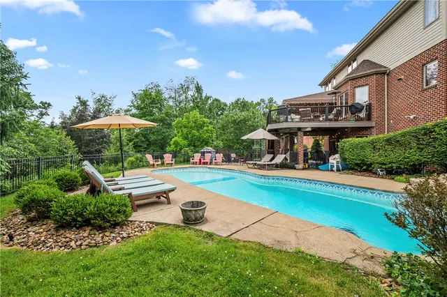 512 Laurel Oak Drive gallery image 46