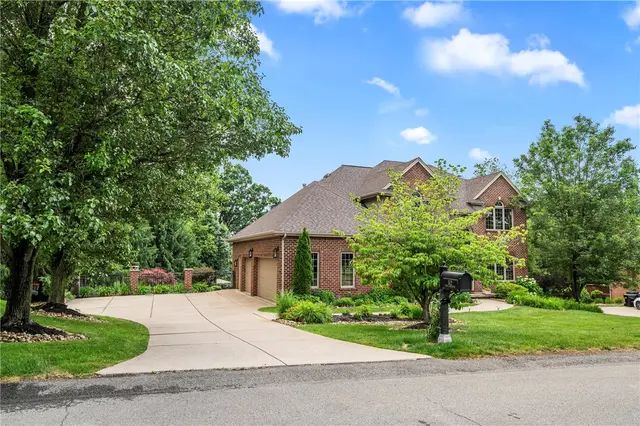 512 Laurel Oak Drive gallery image 47