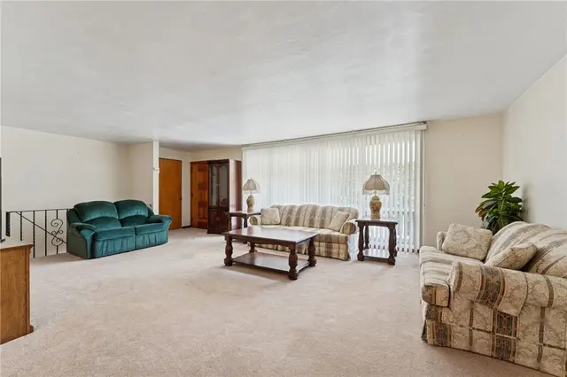 512 Wimer Circle gallery image 7