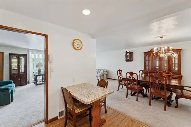 512 Wimer Circle gallery image 25