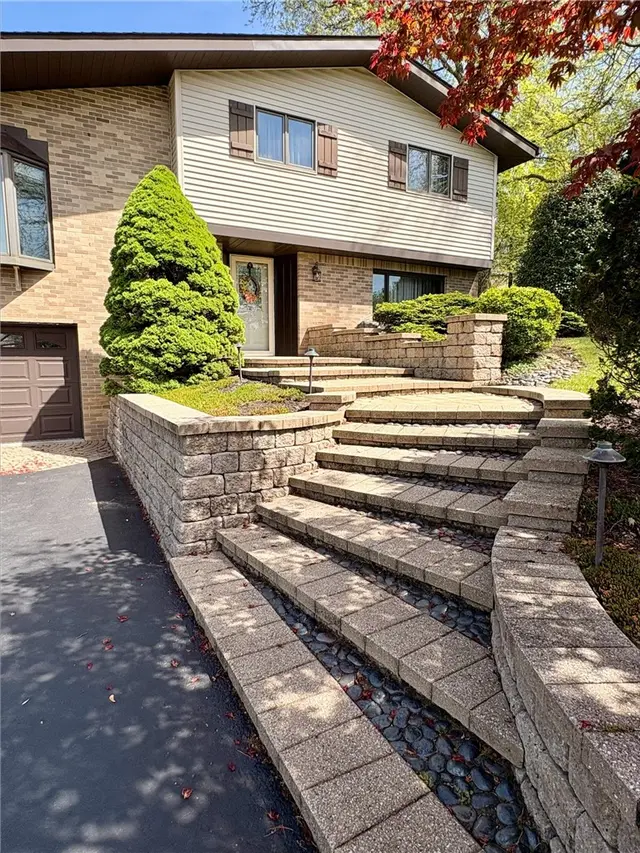 5122 Leroy Dr gallery image 14