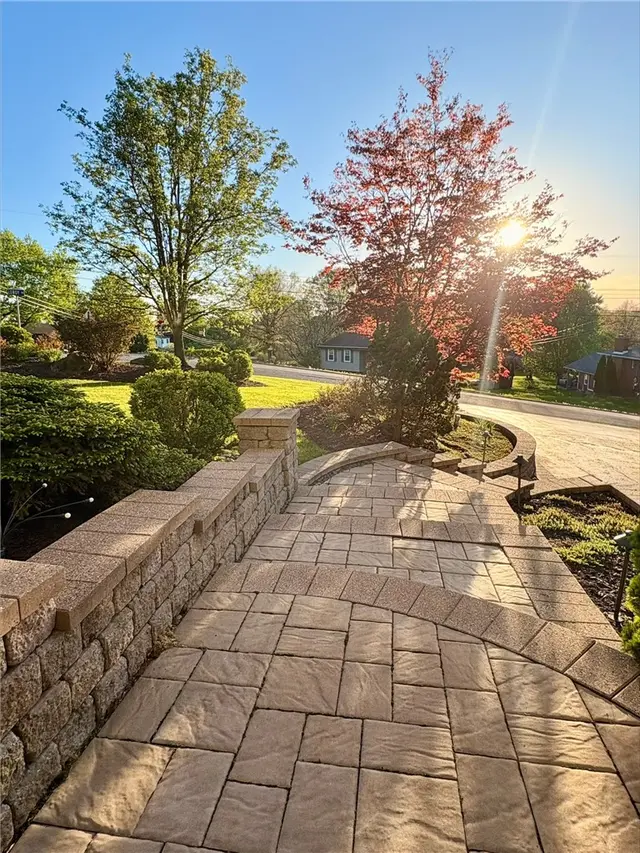5122 Leroy Dr gallery image 16