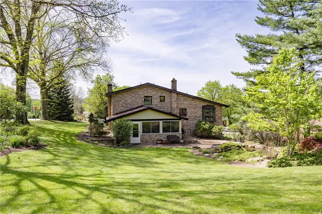 5122 Leroy Dr gallery image 29