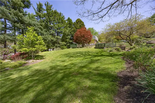 5122 Leroy Dr gallery image 34