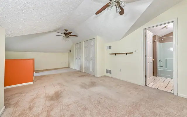 5128 Polo Fields DRIVE gallery image 10