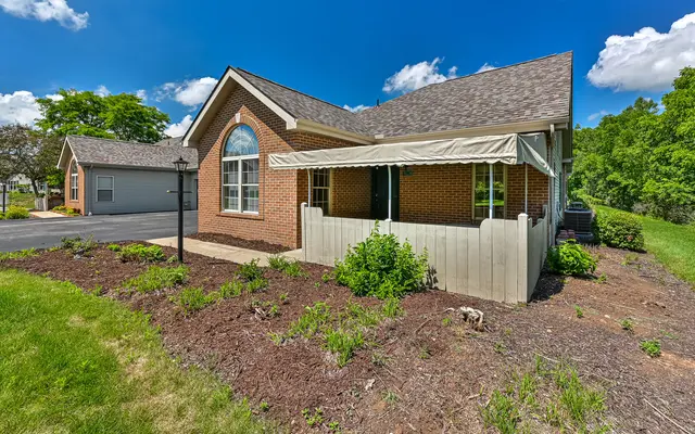 5128 Polo Fields DRIVE gallery image 12