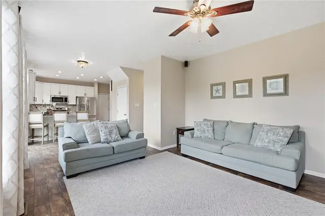 513 Madison Dr gallery image 30