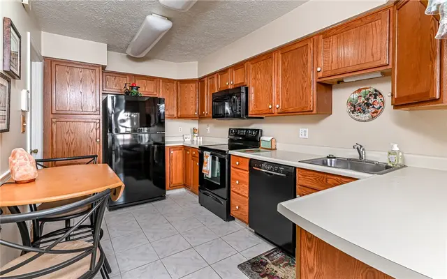 5138 Polo Fields Dr gallery image 8