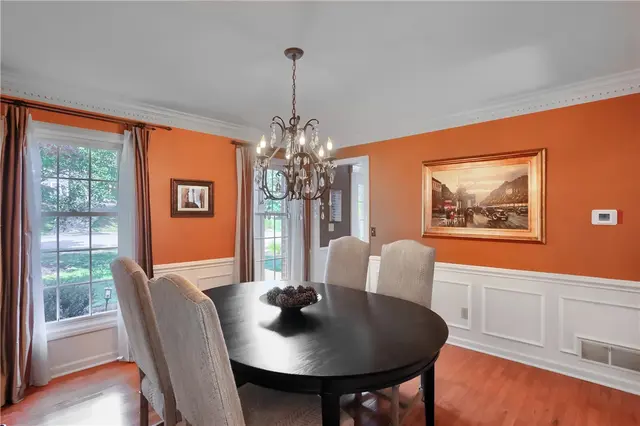514 Colony Ct gallery image 35