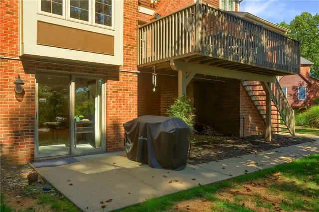 514 Colony Ct gallery image 42