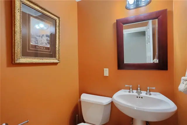 514 Colony Ct gallery image 46