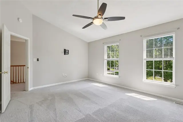 514 Luke Ct gallery image 11