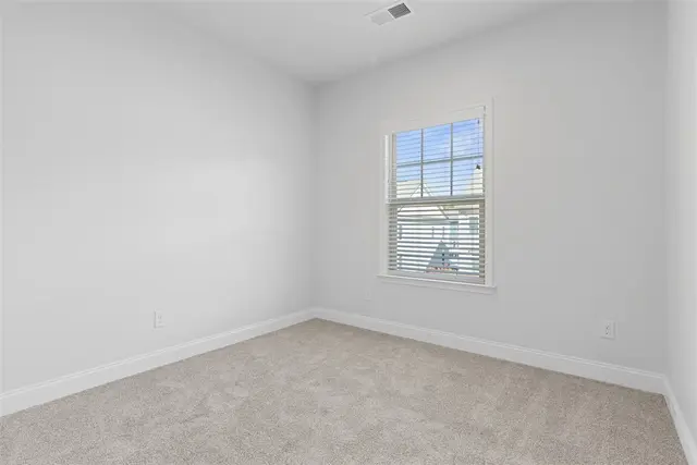 514 Tuscarora Rd gallery image 1