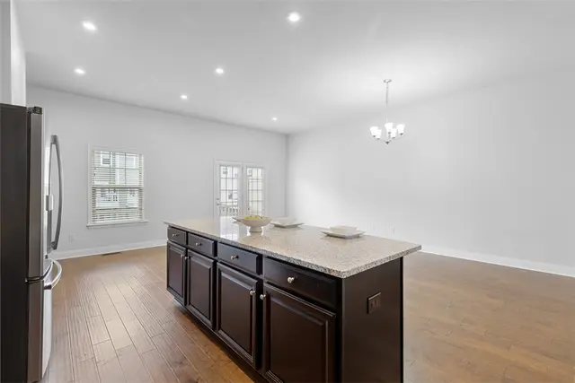 514 Tuscarora Rd gallery image 8