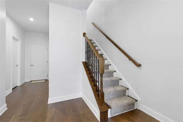 514 Tuscarora Rd gallery image 9