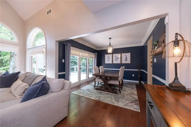 5141 Karrington gallery image 3
