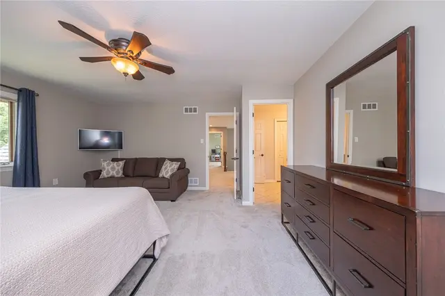 5141 Karrington gallery image 21