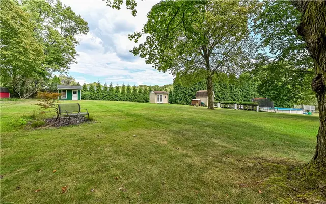 5144 Virginia Drive gallery image 5