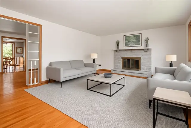 5144 Virginia Drive gallery image 10