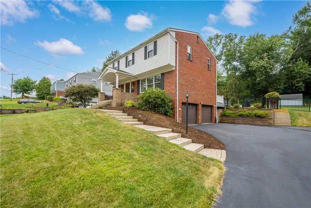 515 Demmler Drive gallery image 14