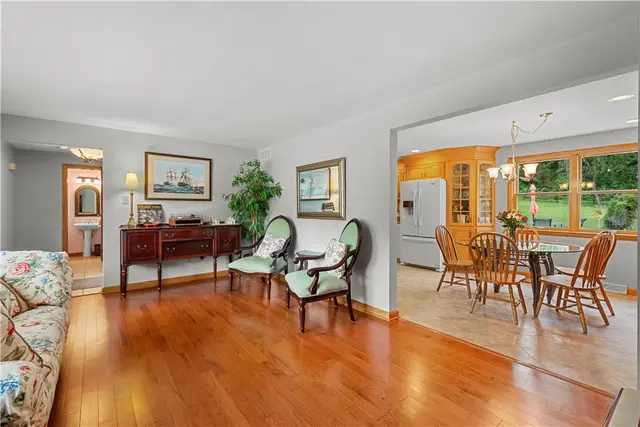 515 Demmler Drive gallery image 32