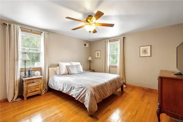 515 Demmler Drive gallery image 34