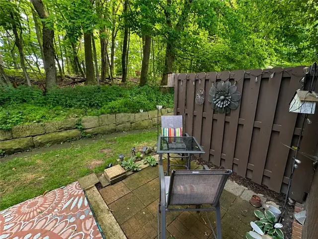 515 Kingsberry Ct 515 gallery image 27
