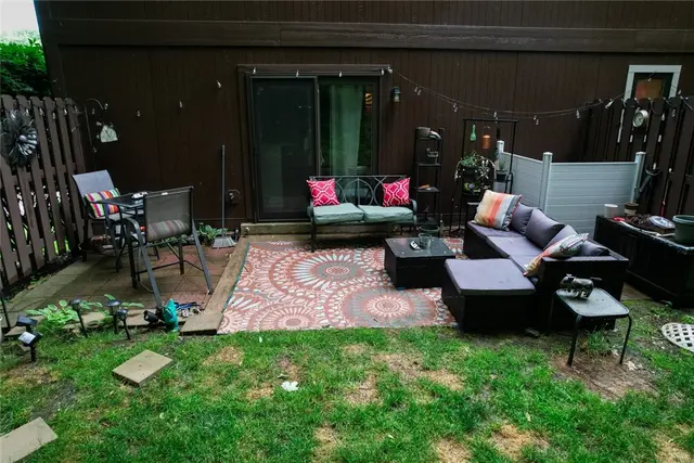515 Kingsberry Ct 515 gallery image 30