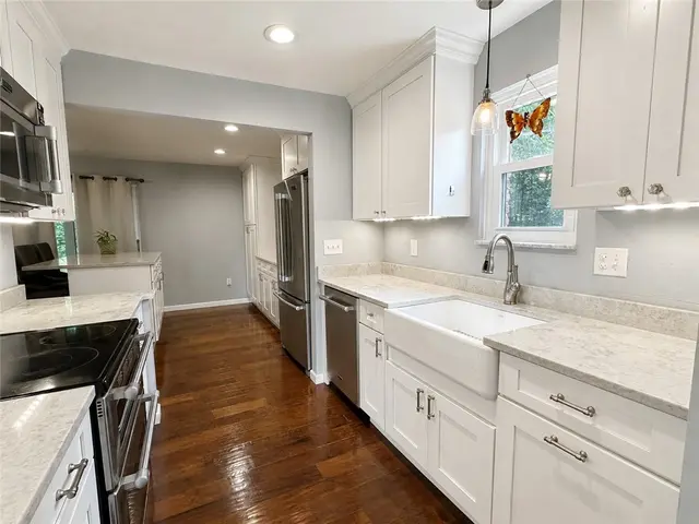515 Kingsberry Ct 515 gallery image 36