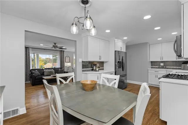 515 NEOLA DRIVE gallery image 16