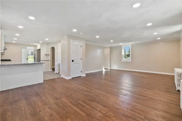 5154 N Pioneer Rd gallery image 18