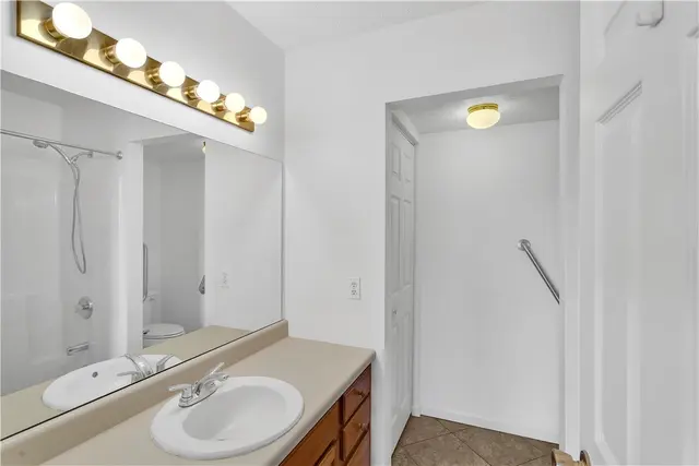 5158 Polo Fields Dr gallery image 3