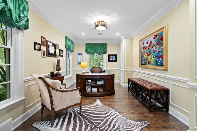 516 Irwin Dr gallery image 25