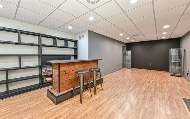 516 Lincoln Ave gallery image 10