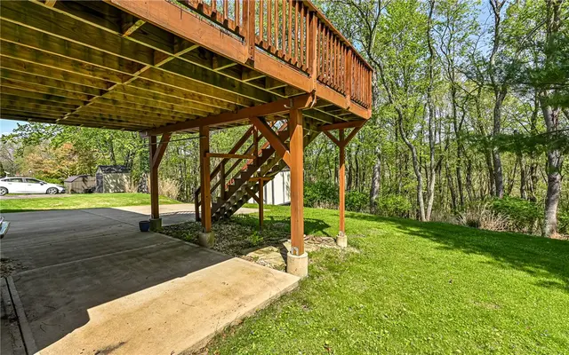 516 Lincoln Ave gallery image 22