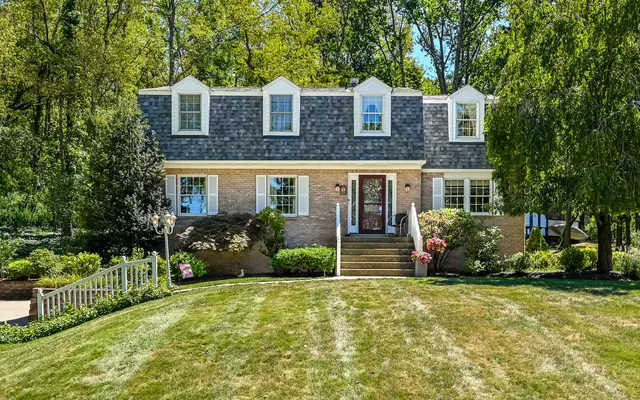 5160 S Carterton DRIVE gallery image 2