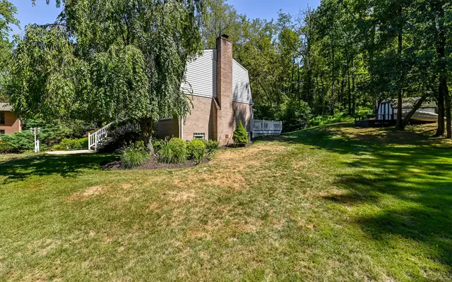 5160 S Carterton DRIVE gallery image 11