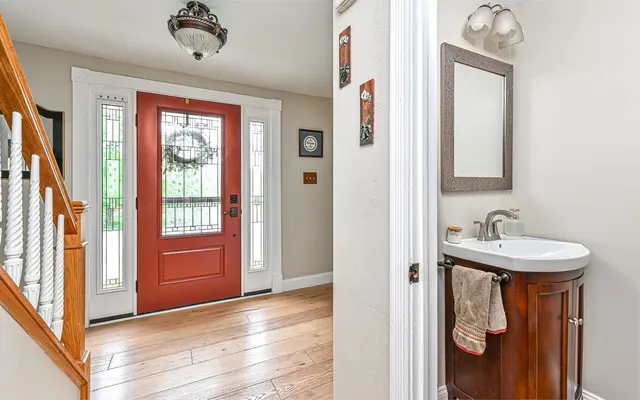5160 S Carterton DRIVE gallery image 38