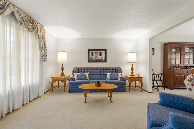 5168 Elm Drive gallery image 26
