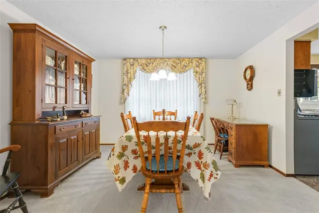5168 Elm Drive gallery image 32