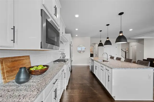 5169 Hampton Place Drive gallery image 39