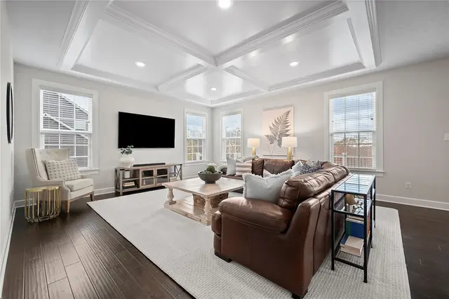 5169 Hampton Place Drive gallery image 16